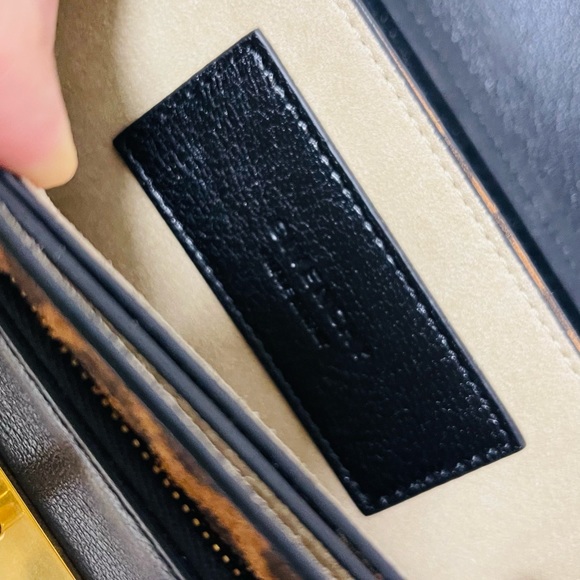 GIVENCHY
Calfskin Suede Leopard Print Small GV3 Shoulder Bag Black Chestnut - Picture 5 of 10